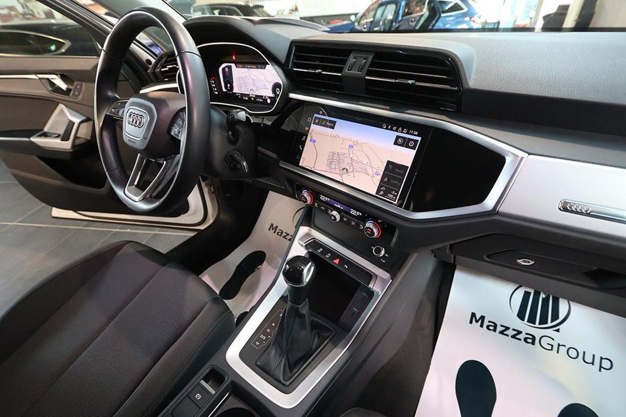 AUDI Q3 35 TDI S-Tronic Business Advanced - 34