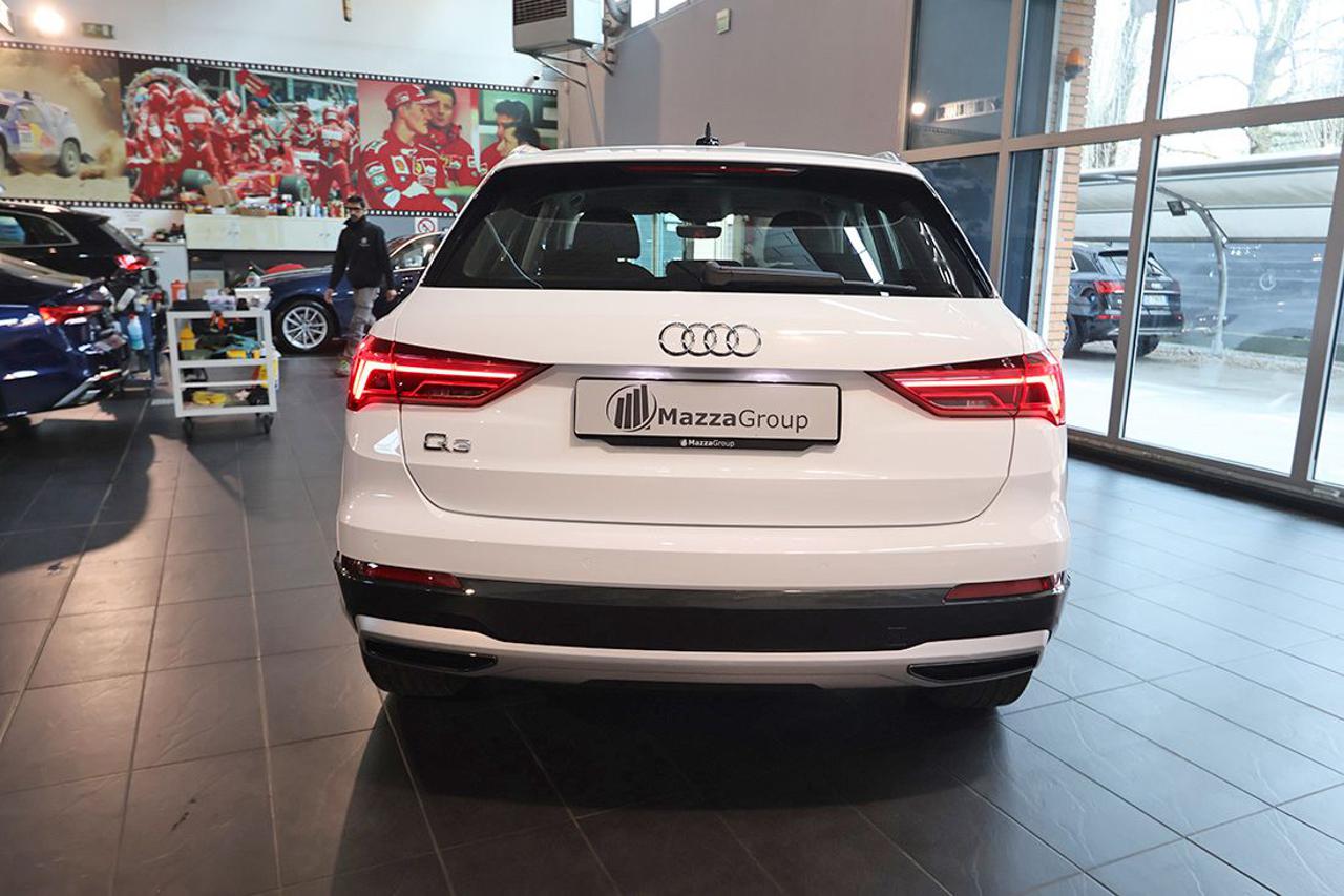 AUDI Q3 35 TDI S-Tronic Business Advanced - 8
