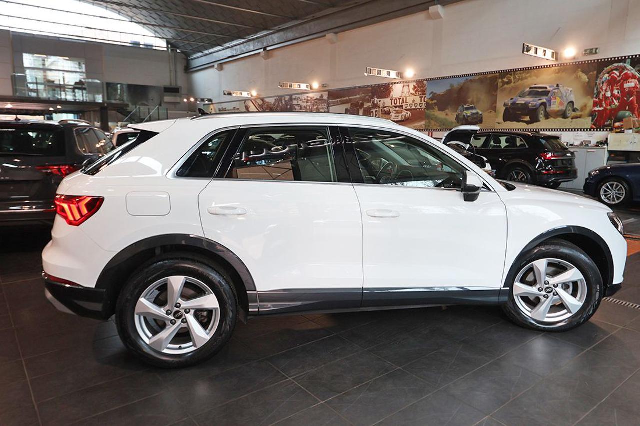 AUDI Q3 35 TDI S-Tronic Business Advanced - 10