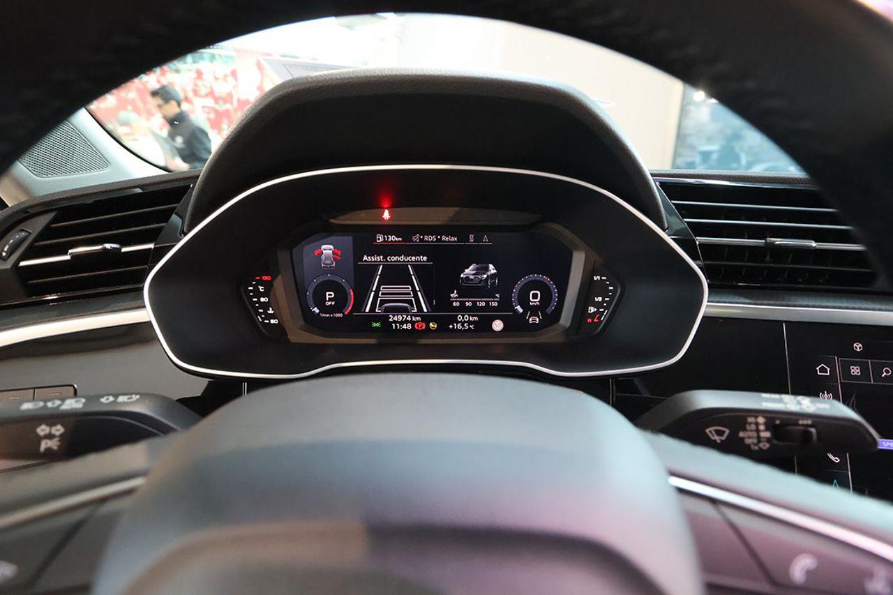 AUDI Q3 35 TDI S-Tronic Business Advanced - 30