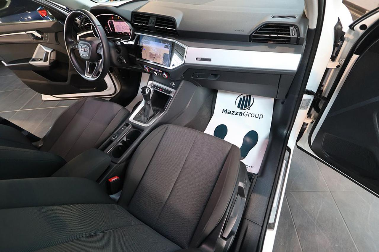 AUDI Q3 35 TDI S-Tronic Business Advanced - 15