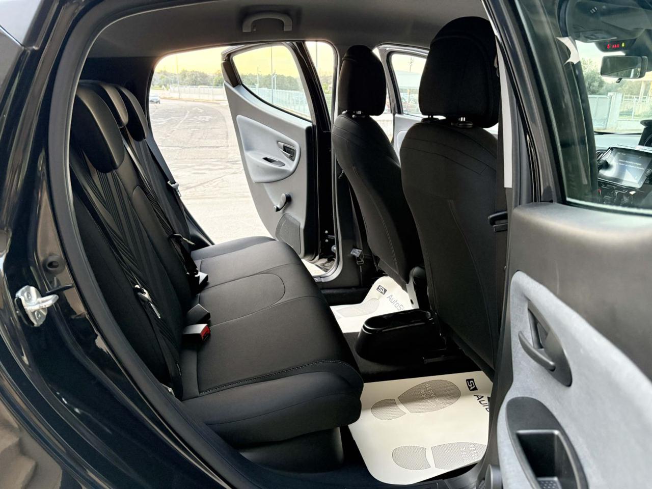 LANCIA Ypsilon 1.0 FireFly 5 porte S&S Hybrid Gold 5 posti. - 11