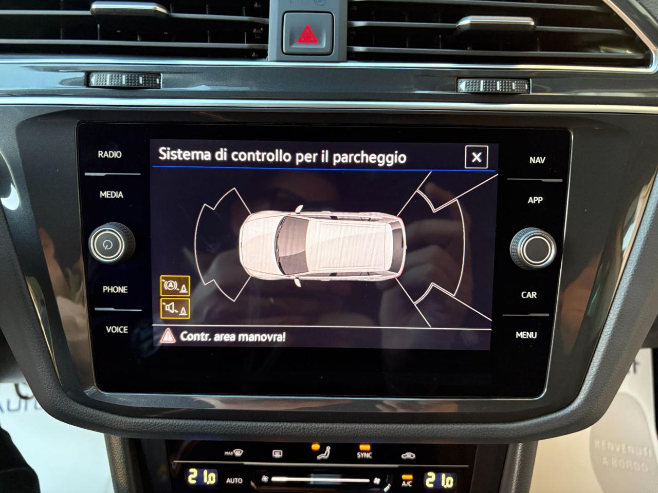 VOLKSWAGEN Tiguan 2.0 TDI 150 CV SCR DSG Life - 25