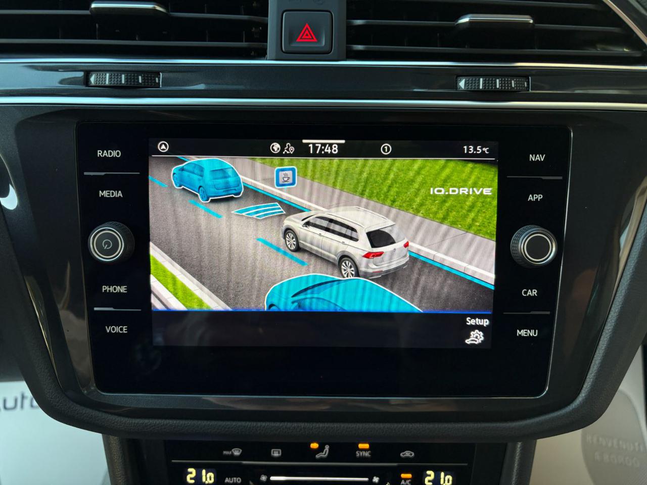 VOLKSWAGEN Tiguan 2.0 TDI 150 CV SCR DSG Life - 24