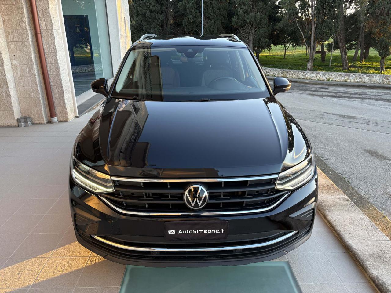 VOLKSWAGEN Tiguan 2.0 TDI 150 CV SCR DSG Life - 2