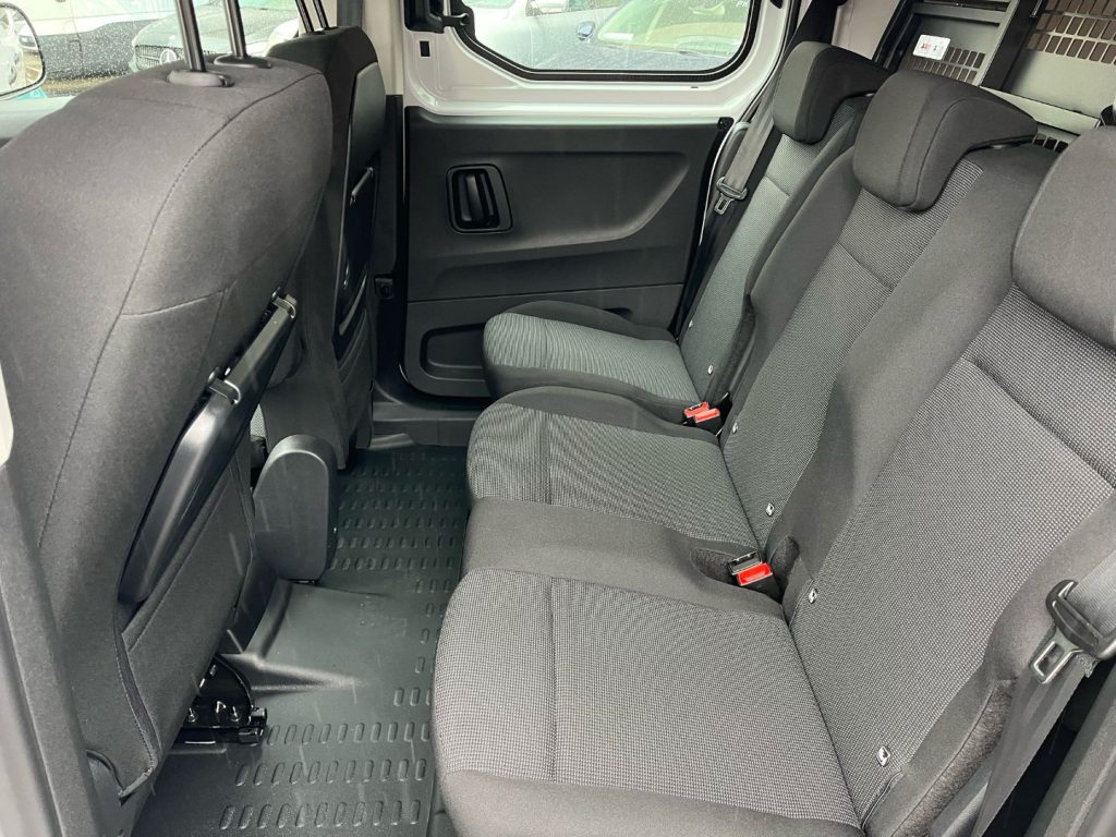 FIAT Doblo Doblò 1.5 BlueHdi 130CV AT8 Crew Cab 5P - 13