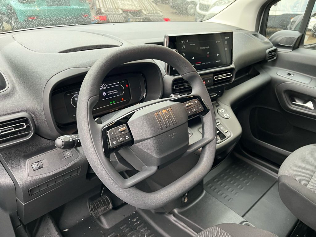 FIAT Doblo Doblò 1.5 BlueHdi 130CV AT8 Crew Cab 5P - 5