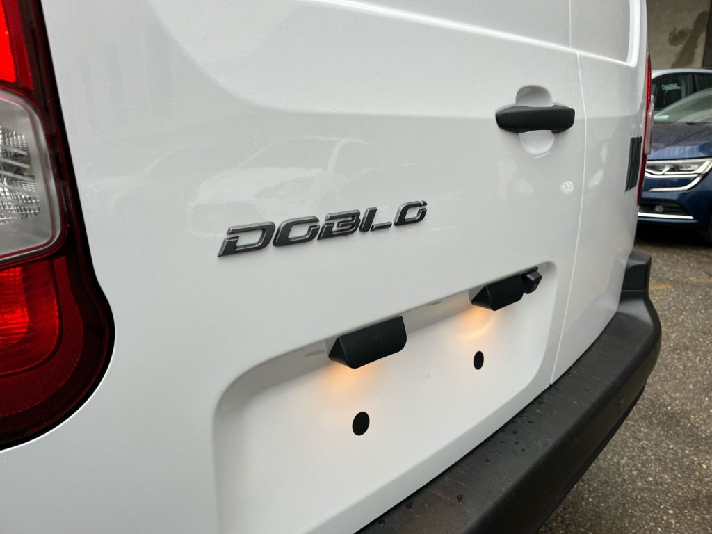 FIAT Doblo Doblò 1.5 BlueHdi 130CV AT8 Crew Cab 5P - 15