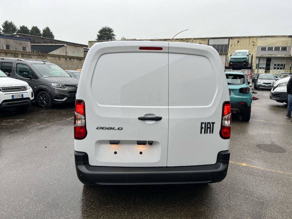 FIAT Doblo Doblò 1.5 BlueHdi 130CV AT8 Crew Cab 5P - 23