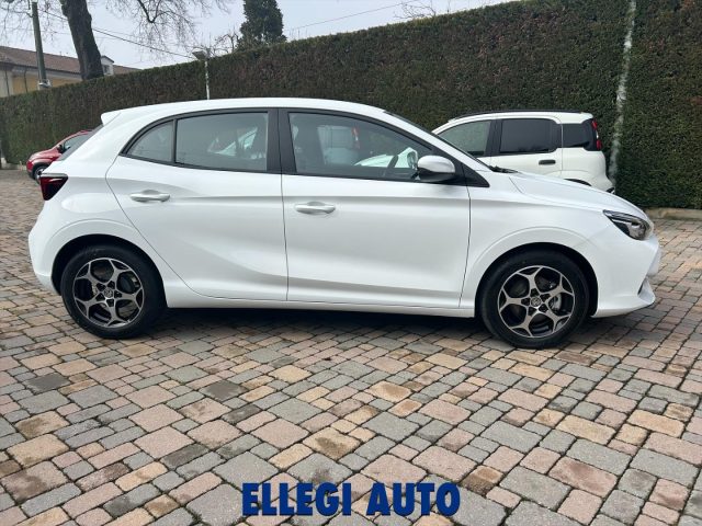 MG MG3 Bianco pastello