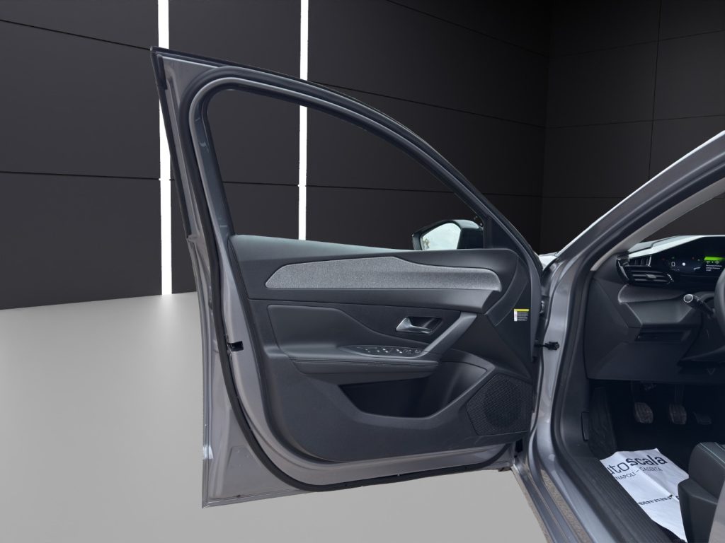 PEUGEOT 308 PureTech Turbo 130 S&S Allure Pack - 12