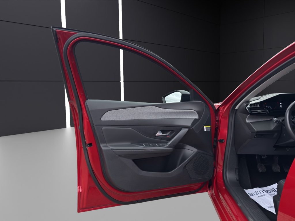 PEUGEOT 308 PureTech Turbo 130 S&S Allure - 12