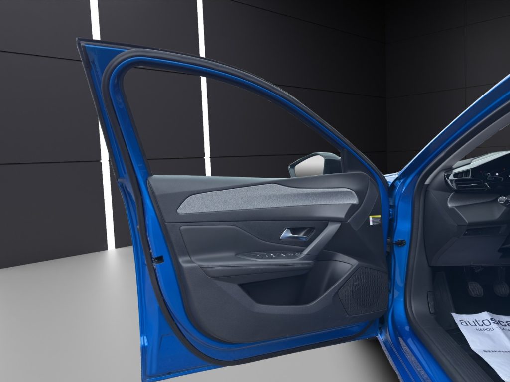 PEUGEOT 308 PureTech Turbo 130 S&S Allure - 12