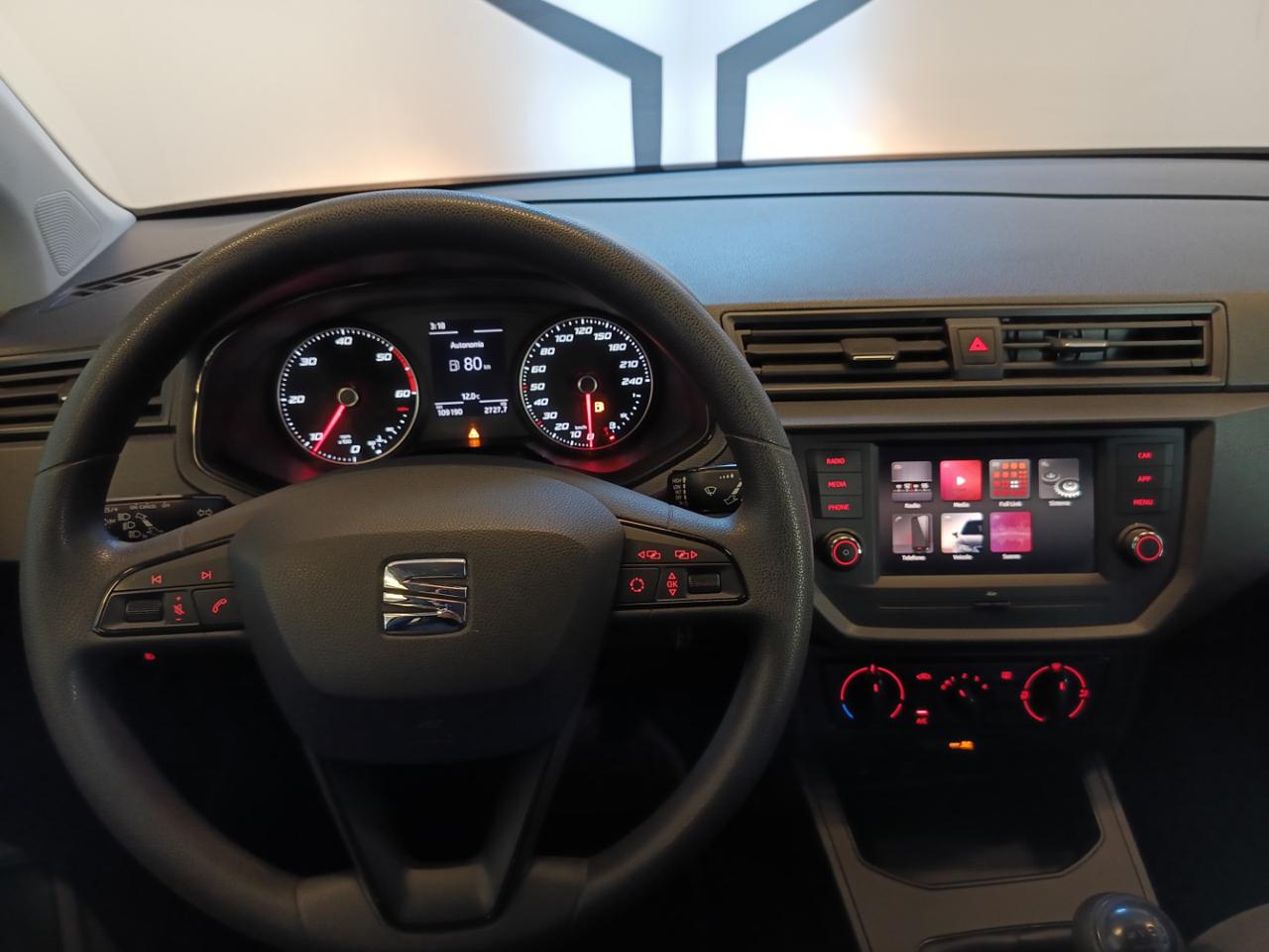 SEAT Arona 1.6 TDI 95 CV Reference - 11