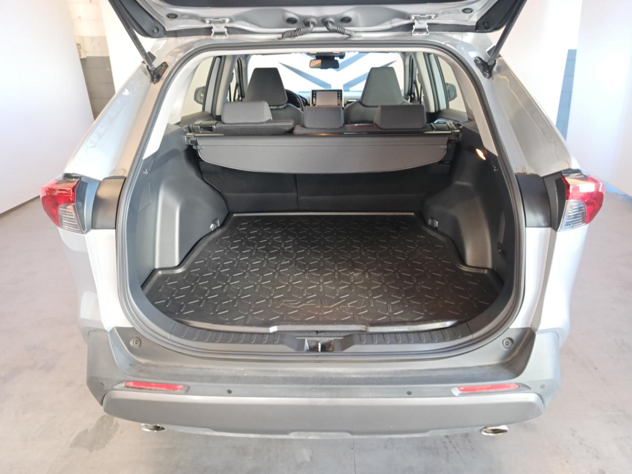 TOYOTA RAV 4 MY23 RAV4 2.5 HV (218CV) E-CVT 2WD Business - 10