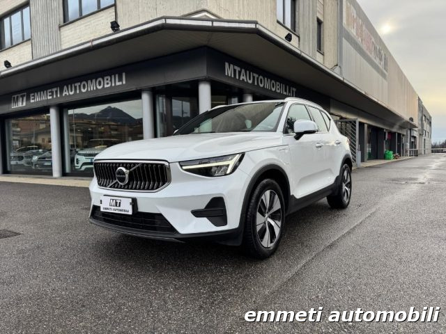 VOLVO XC40 Bianco metallizzato