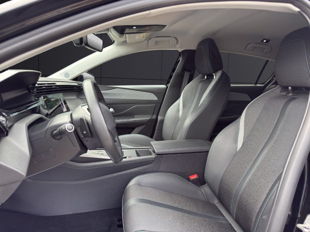 PEUGEOT 308 PureTech Turbo 130 S&S EAT8 Allure - 9