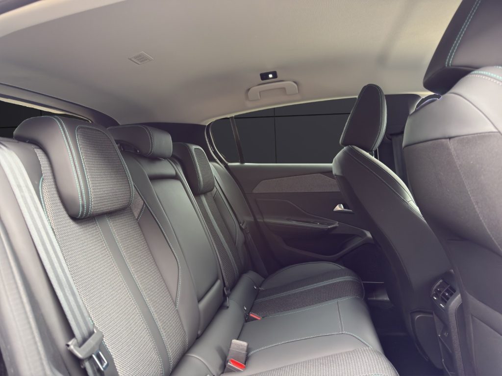 PEUGEOT 308 PureTech Turbo 130 S&S EAT8 Allure - 19