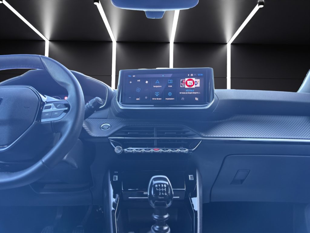 PEUGEOT 2008 PureTech 100 S&S Allure - 15