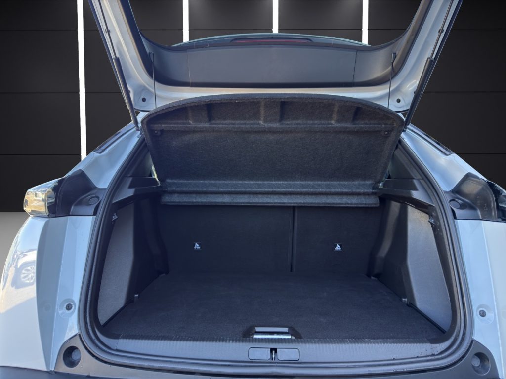 PEUGEOT 2008 PureTech 100 S&S Allure - 20