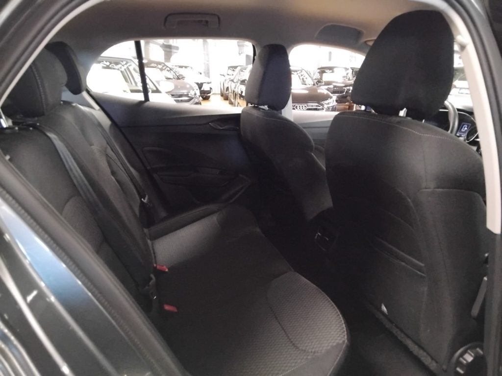 SKODA Fabia 1.0 MPI 80 CV Style - 11