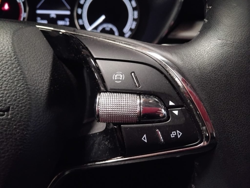 SKODA Fabia 1.0 MPI 80 CV Style - 25