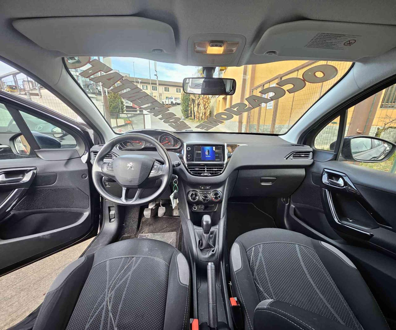 PEUGEOT 208 1° serie PureTech 82 5 porte Allure PARI AL NUOVO - 11