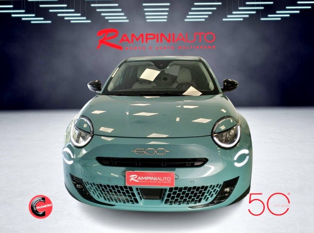 FIAT 600 Hybrid 100 CV DCT MHEV La Prima Km 23.000 - 3