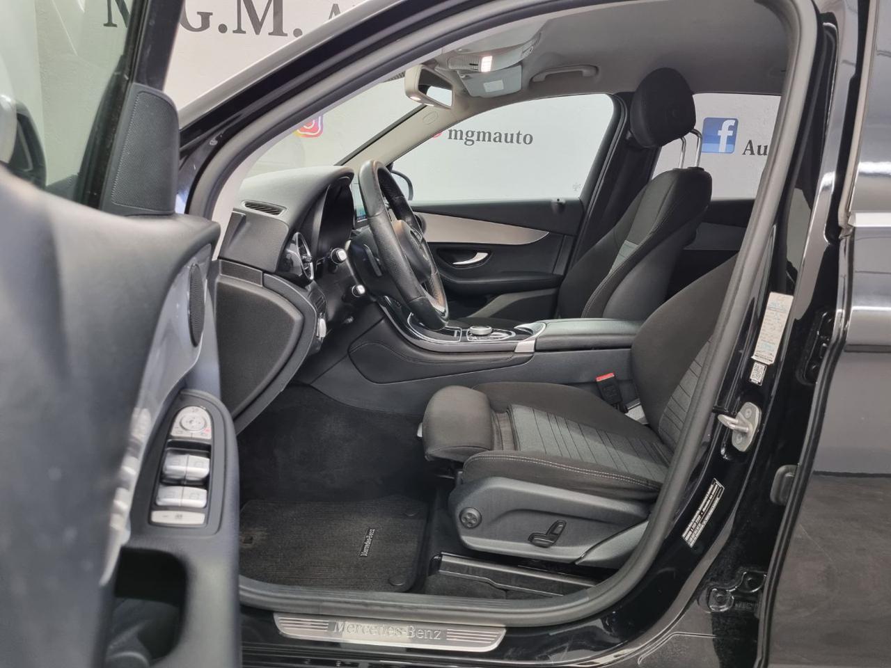 MERCEDES-BENZ GLC 220 d 4Matic Exclusive - 7