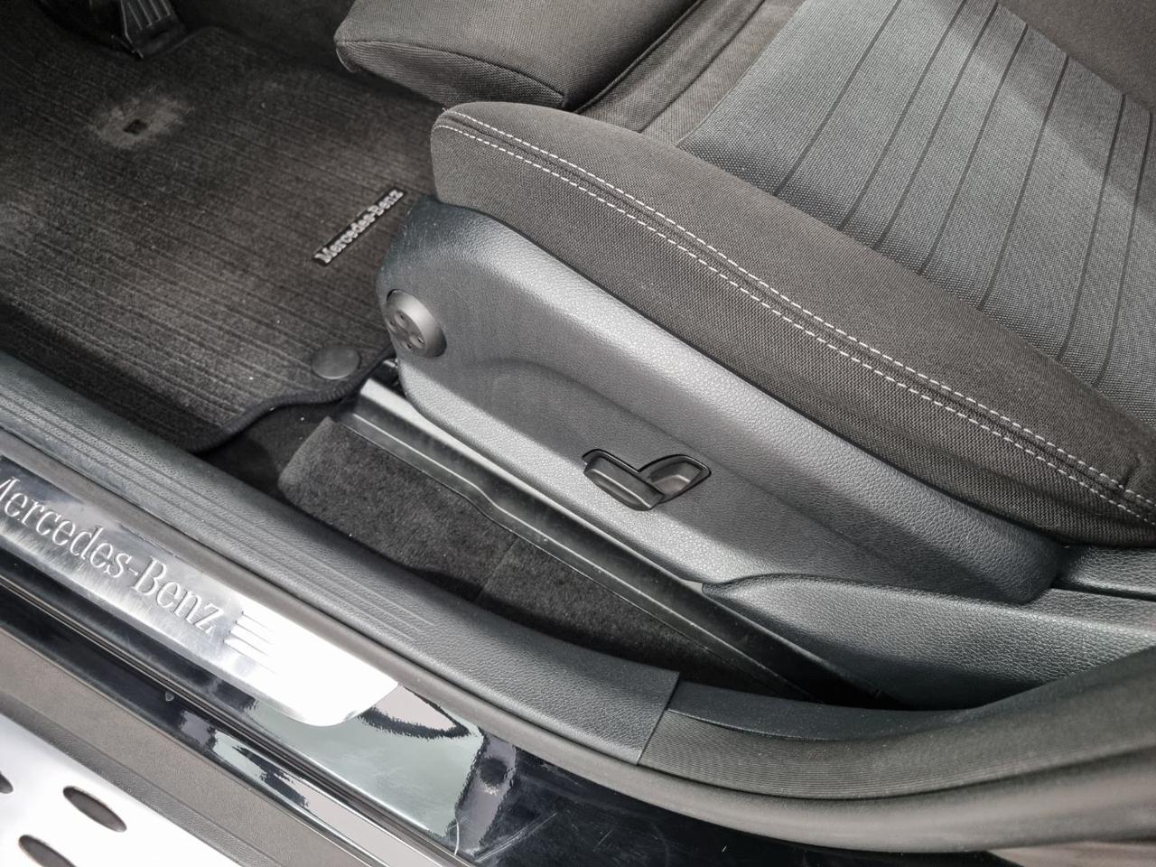 MERCEDES-BENZ GLC 220 d 4Matic Exclusive - 11