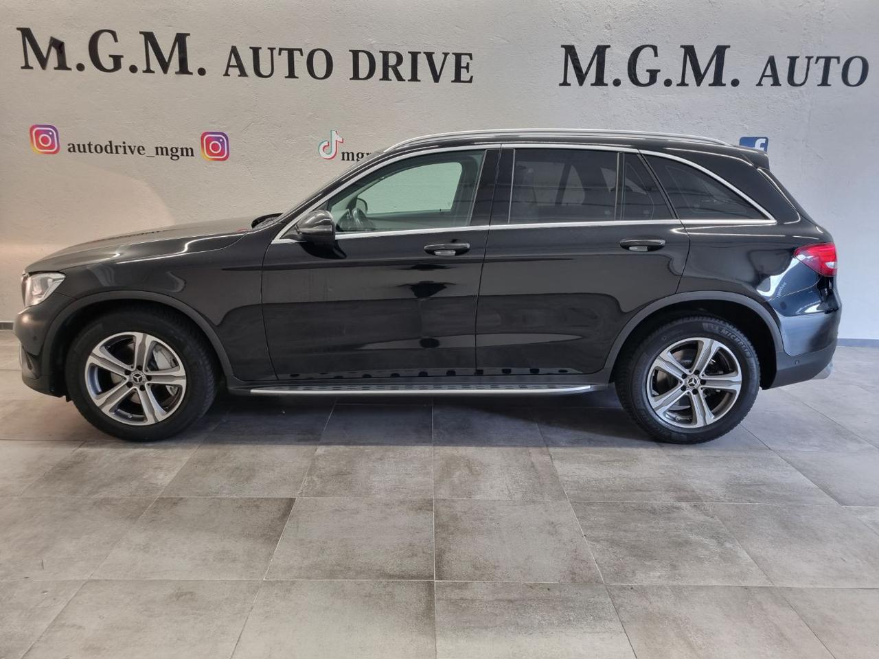 MERCEDES-BENZ GLC 220 d 4Matic Exclusive - 2