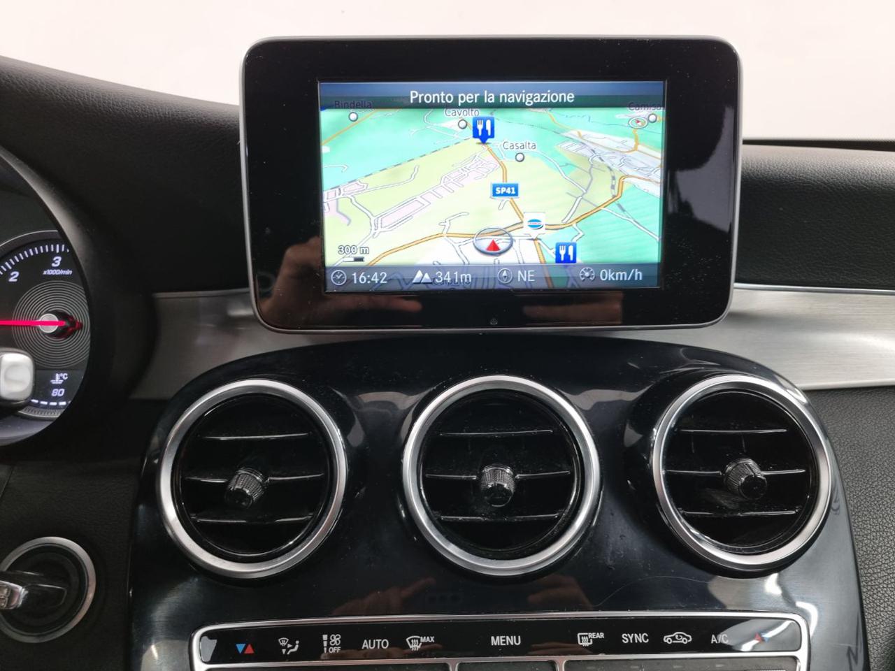 MERCEDES-BENZ GLC 220 d 4Matic Exclusive - 10