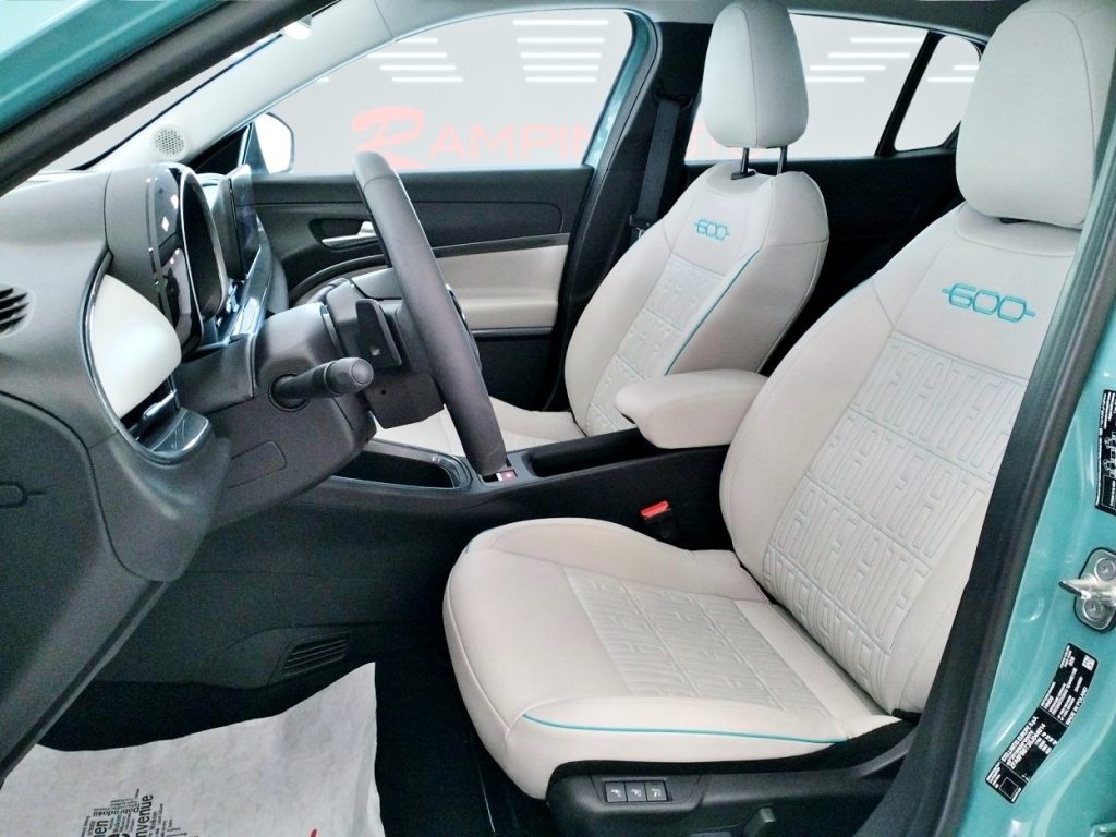 FIAT 600 Hybrid 100 CV DCT MHEV La Prima Km 21.000 - 16