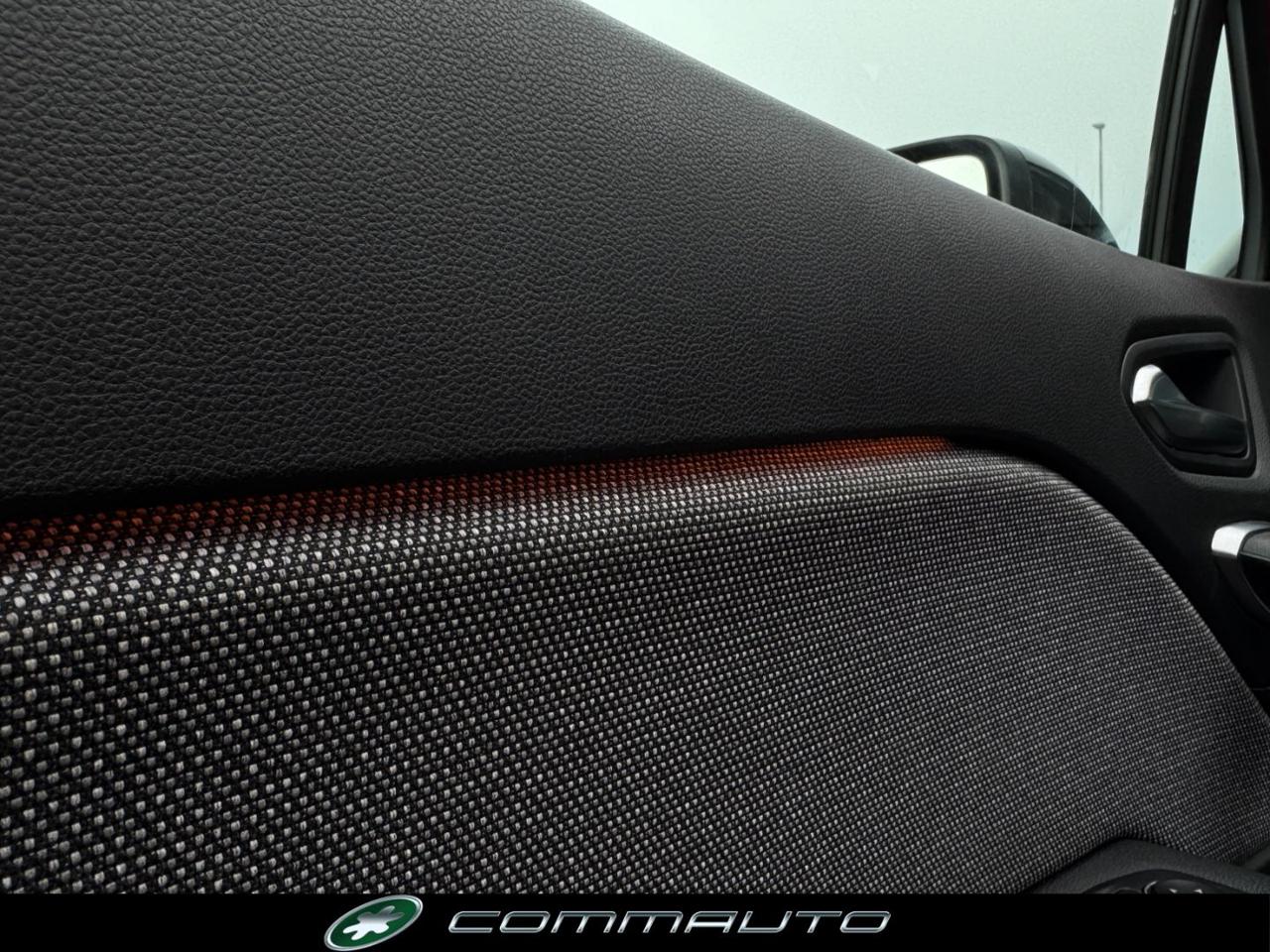 RENAULT Captur ECO-G 100 CV Techno - 12