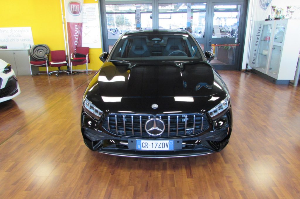 MERCEDES-BENZ A 35 AMG 4Matic Advanced Plus - 2