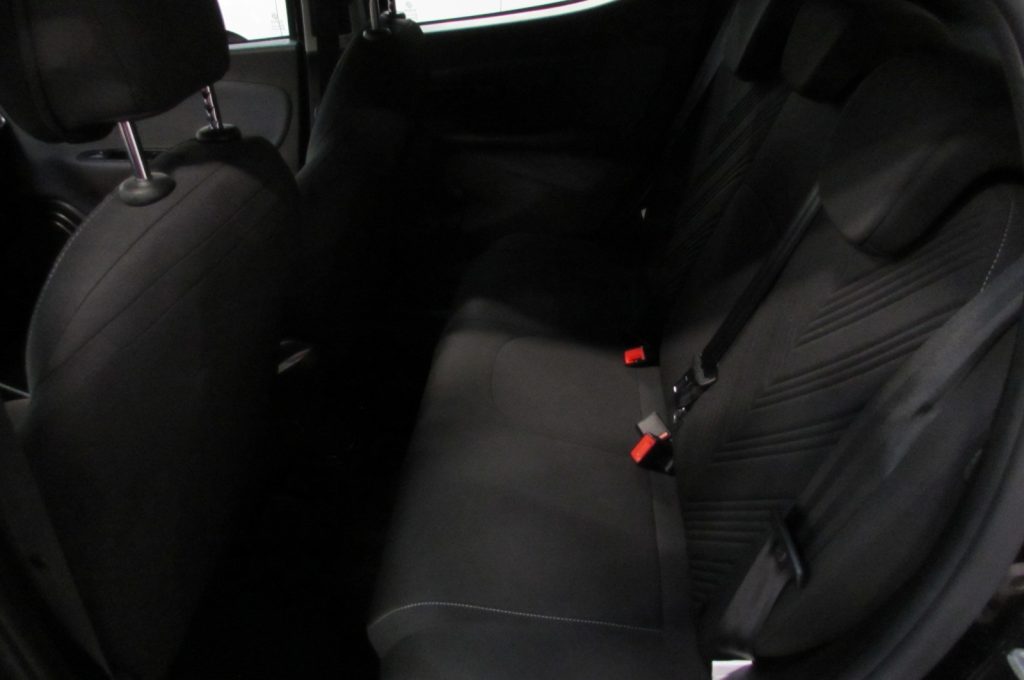 FIAT Tipo 1.5 Hybrid 5 porte Cross CAMBIO AUTOMATICO - 19