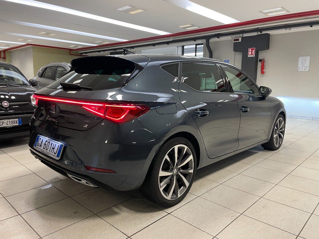 SEAT Leon 2.0 TDI 150 CV DSG 5p. FR--UNICO PROPRIETARIO - 5