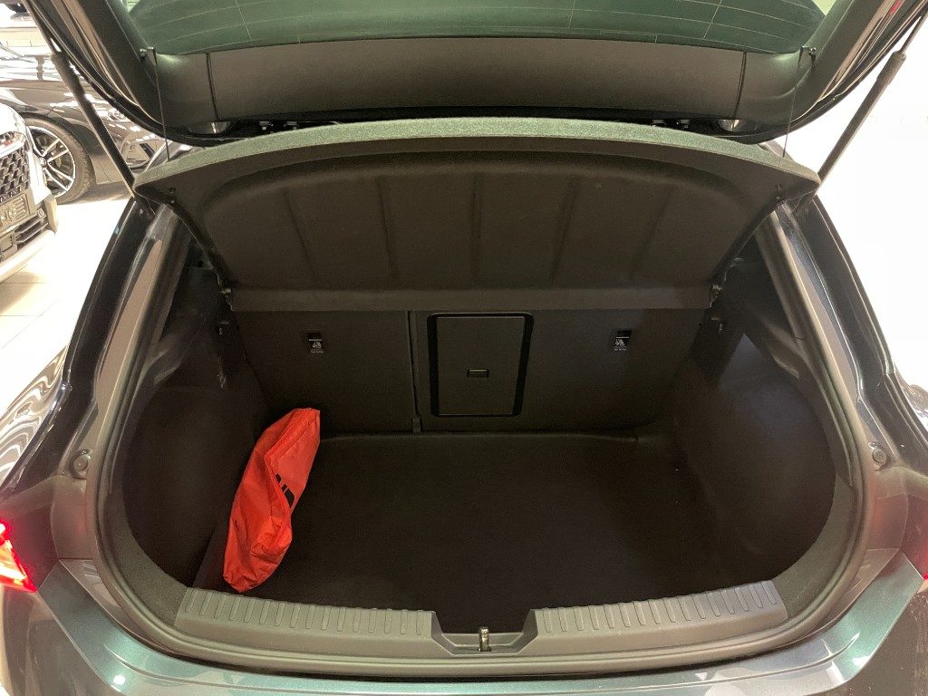 SEAT Leon 2.0 TDI 150 CV DSG 5p. FR--UNICO PROPRIETARIO - 21