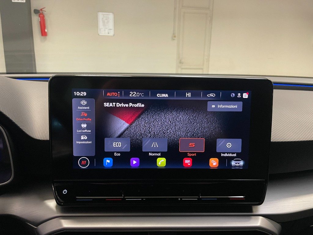 SEAT Leon 2.0 TDI 150 CV DSG 5p. FR--UNICO PROPRIETARIO - 23