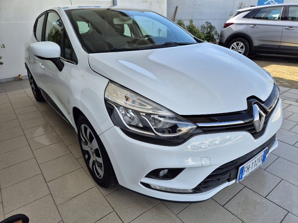 RENAULT Clio dCi 8V 75CV Start&Stop 5 porte Energy Zen - 2