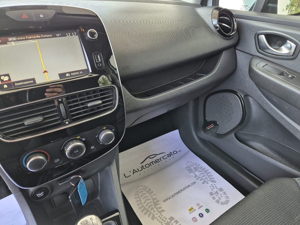 RENAULT Clio dCi 8V 75CV Start&Stop 5 porte Energy Zen - 12