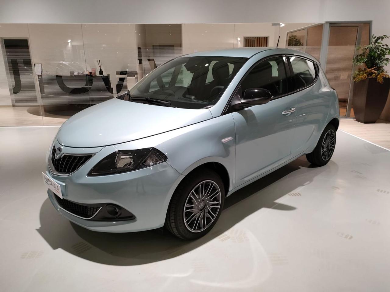 LANCIA Ypsilon 1.0 FireFly 5 porte S&S Hybrid Gold - 1