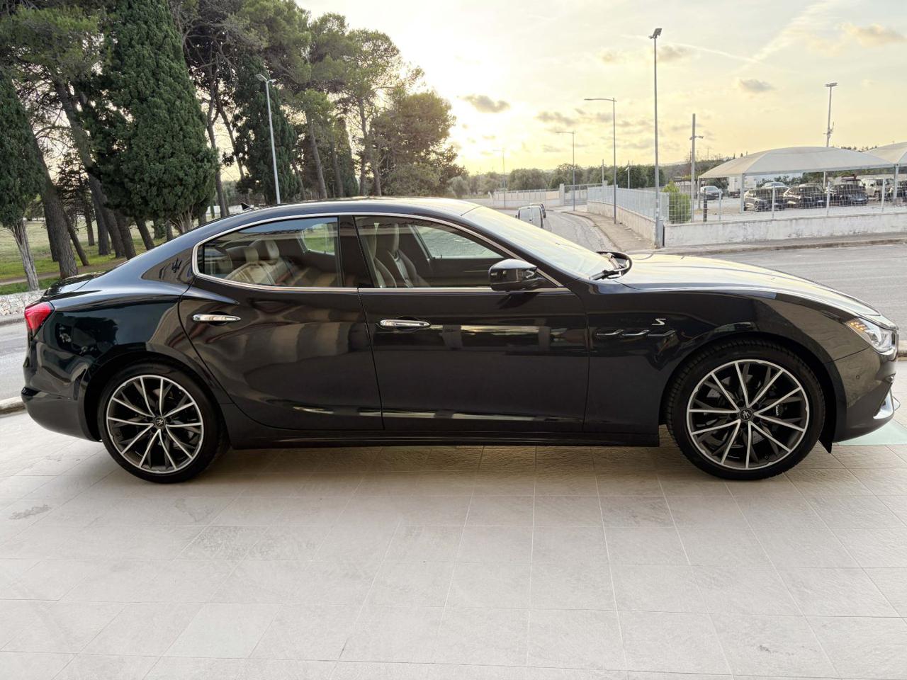 MASERATI Ghibli 3.0 V6 430 CV AWD Modena S Q4 - 4