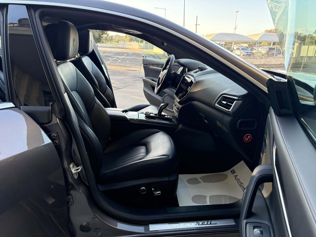 MASERATI Ghibli 330 CV 2.0 MHEV GT HYBRID. - 11