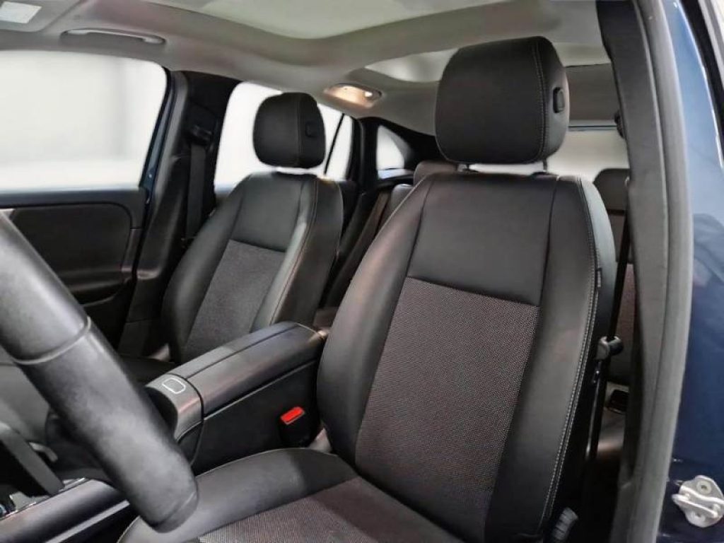 MERCEDES-BENZ GLA 200 d Automatic Business Extra - 7