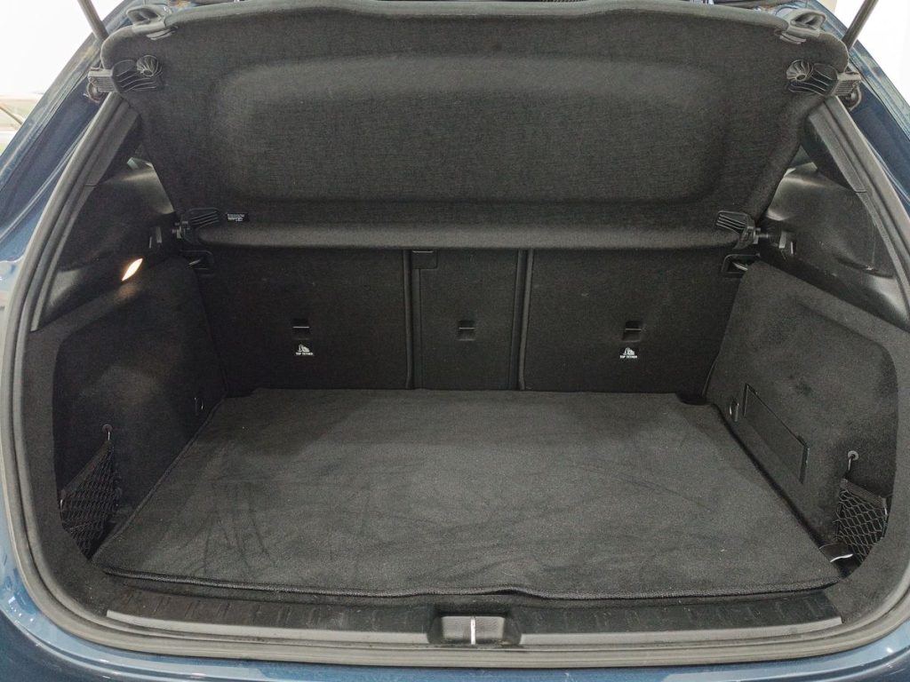 MERCEDES-BENZ GLA 200 d Automatic Business Extra - 12