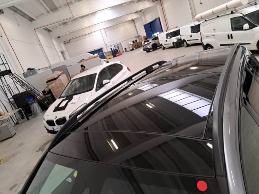 MERCEDES-BENZ GLB 200 Automatic Premium - 6