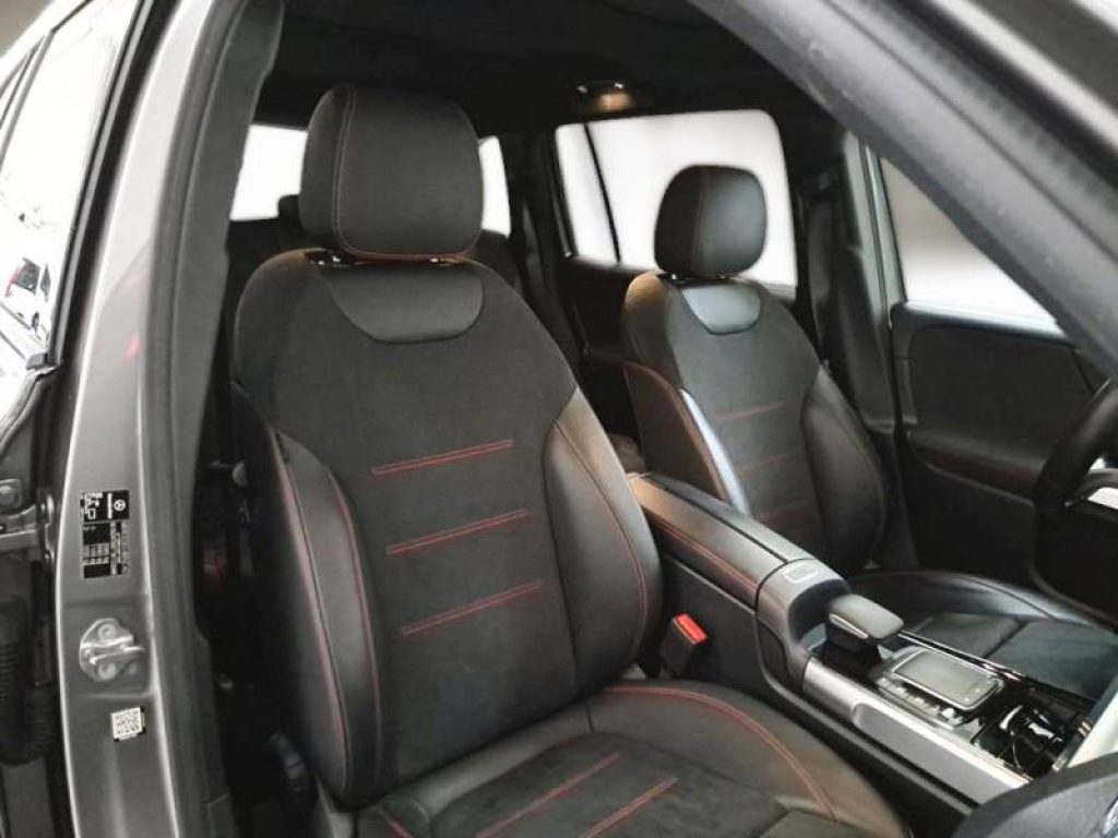 MERCEDES-BENZ GLB 200 Automatic Premium - 9