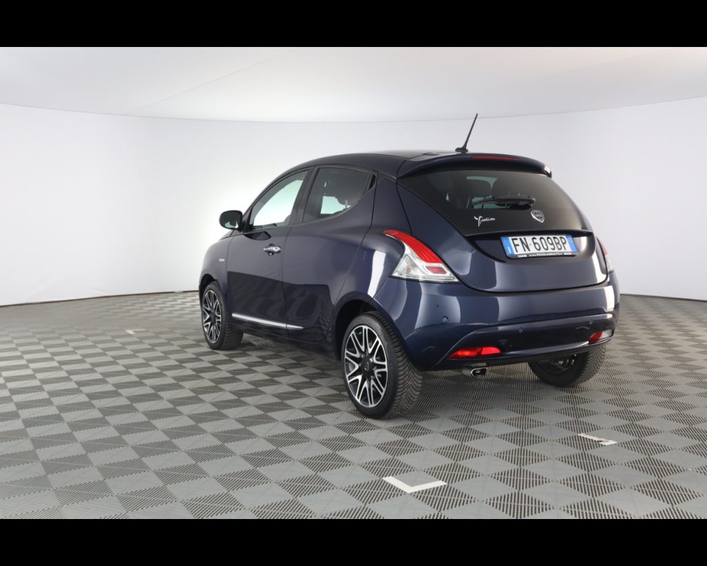 LANCIA Ypsilon III 2015 -  1.3 mjt Platinum s&s 95cv my16 - 10