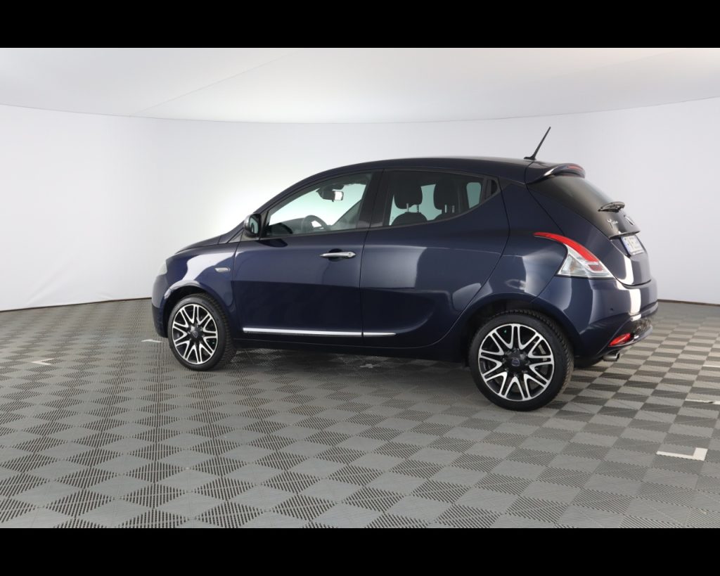 LANCIA Ypsilon III 2015 -  1.3 mjt Platinum s&s 95cv my16 - 11